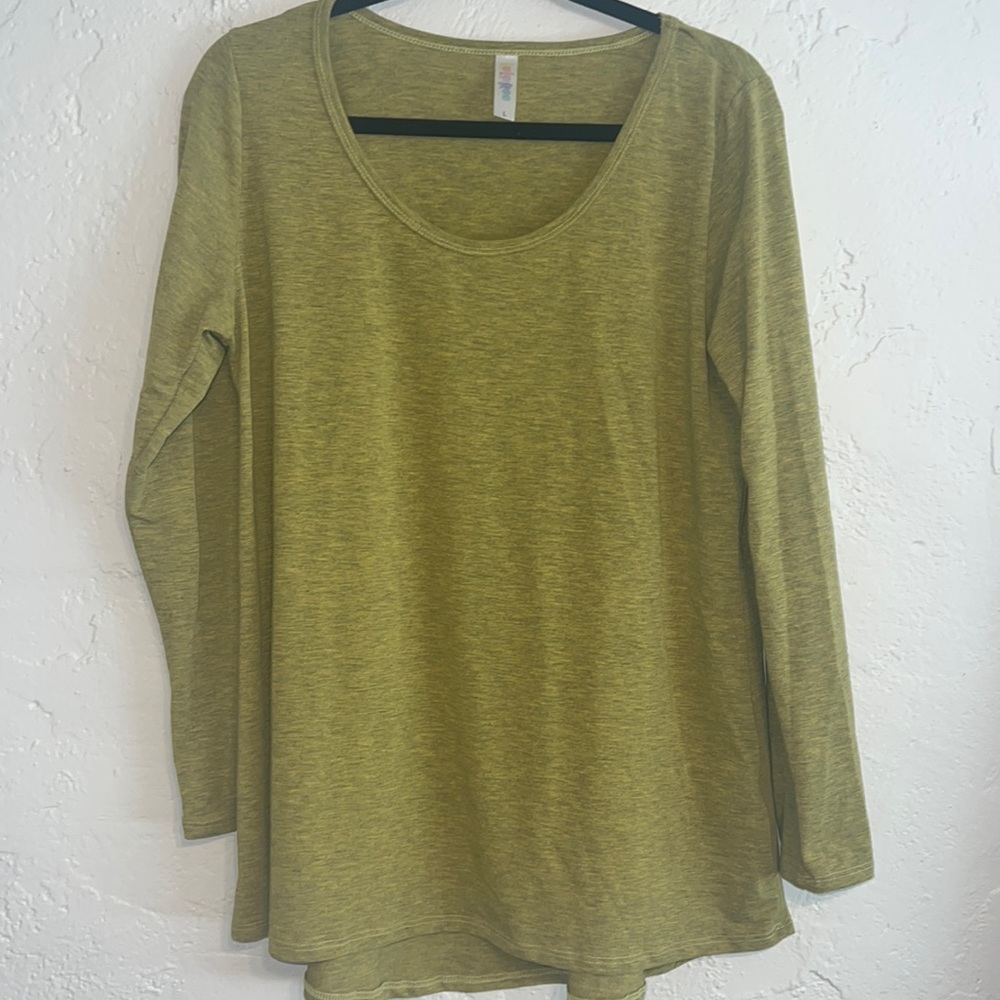 Lularoe lynnae long sleeve
